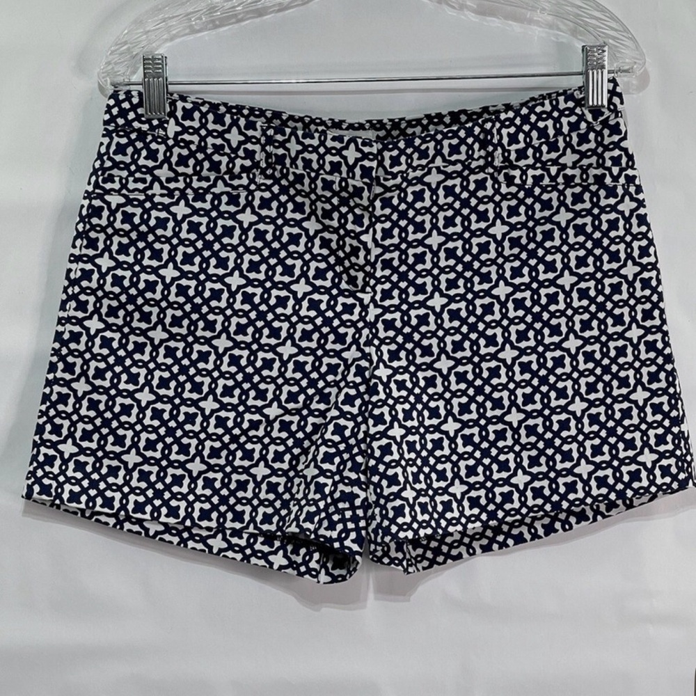 Laundry By Shelli Segal Navy and White Patterned Shorts
